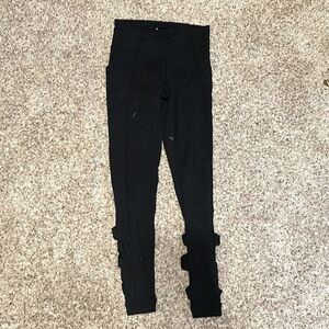 Athleta women’s black high rise cutout leggings